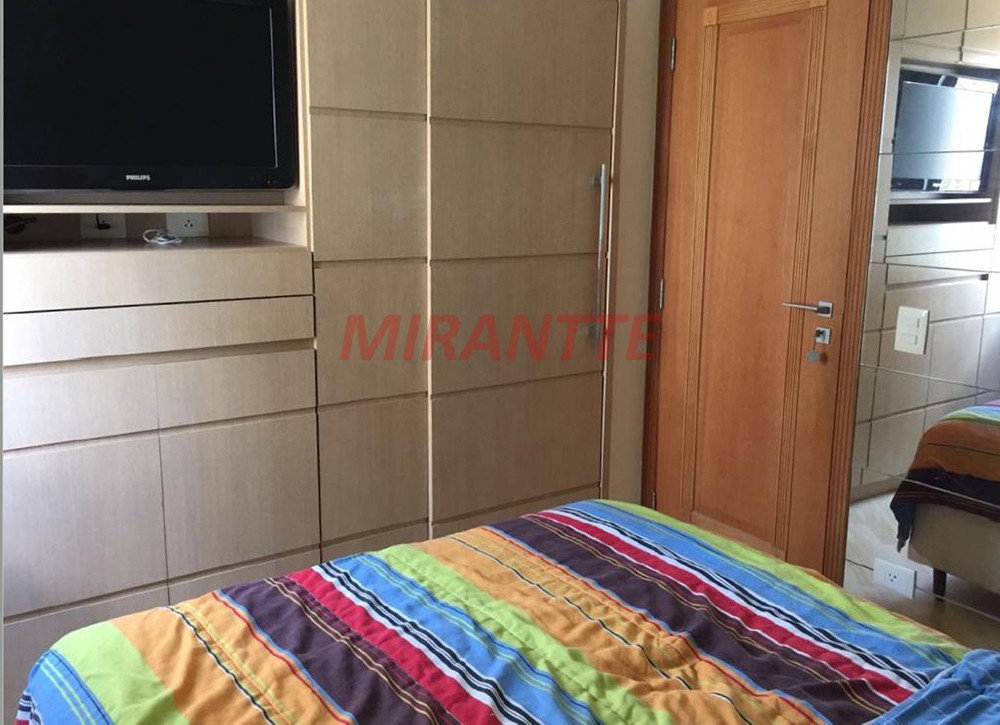 Apartamento de 69m² com 2 quartos em Santana