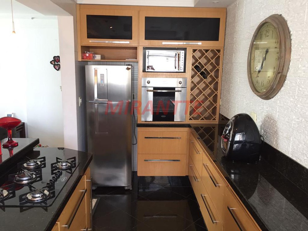 Apartamento de 69m² com 2 quartos em Santana