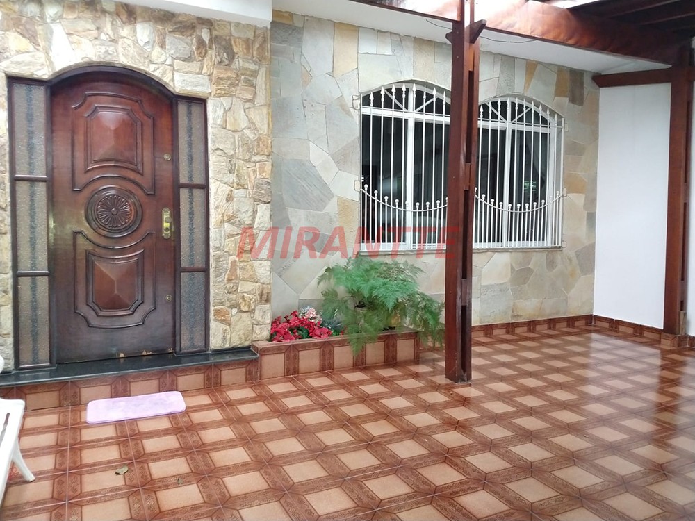 Sobrado de 152m² com 2 quartos em Jardim Santa Mena