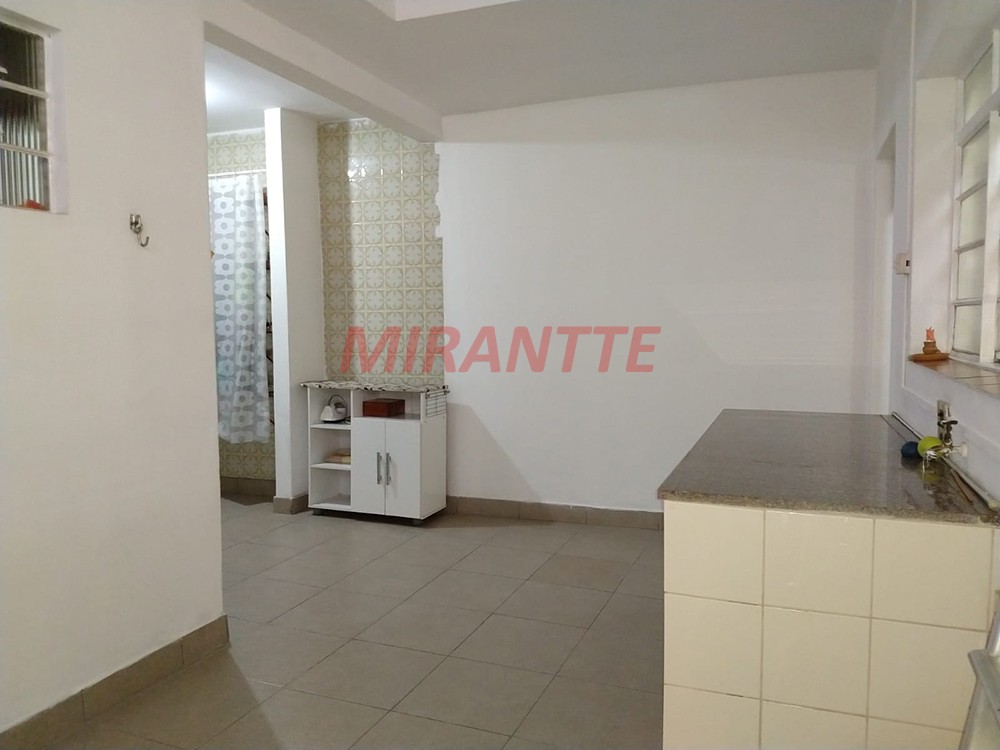 Sobrado de 152m² com 2 quartos em Jardim Santa Mena