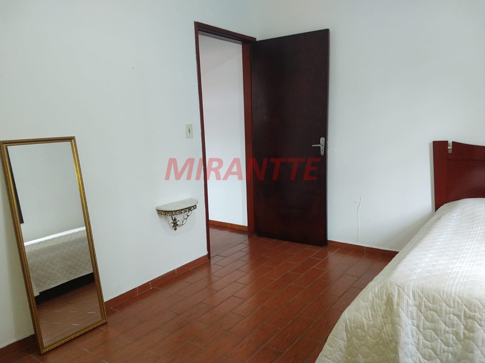 Sobrado de 152m² com 2 quartos em Jardim Santa Mena