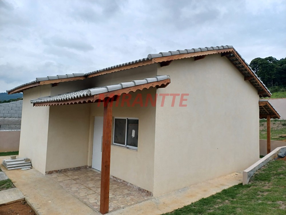 Casa terrea de 89m² com 2 quartos em Terra Preta