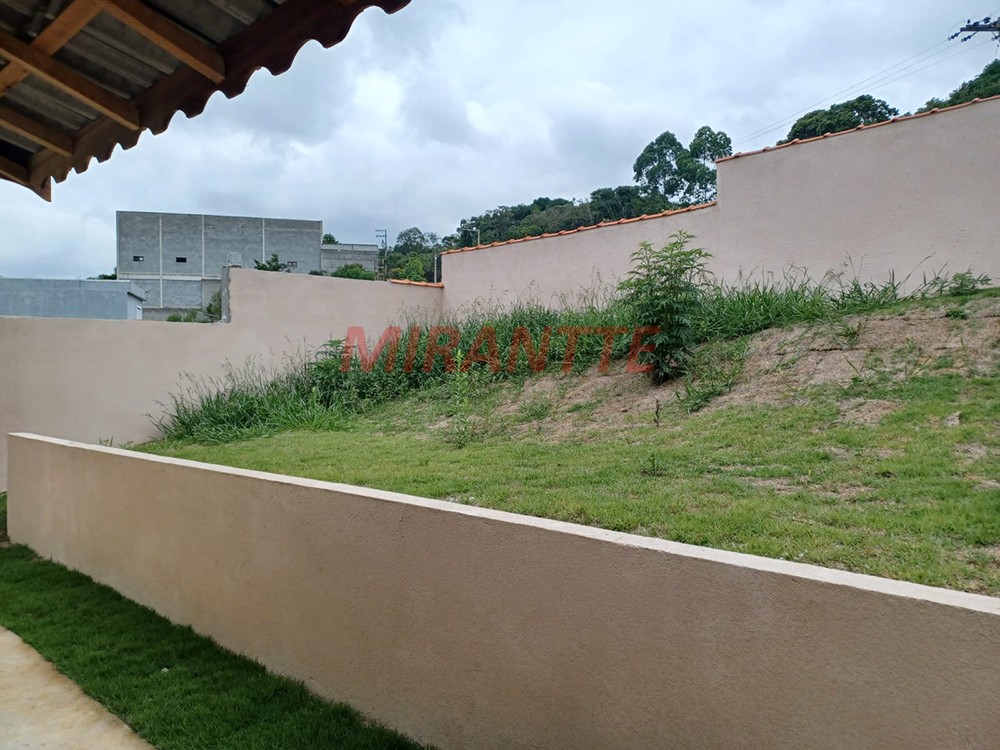 Casa terrea de 91m² com 2 quartos em Terra Preta