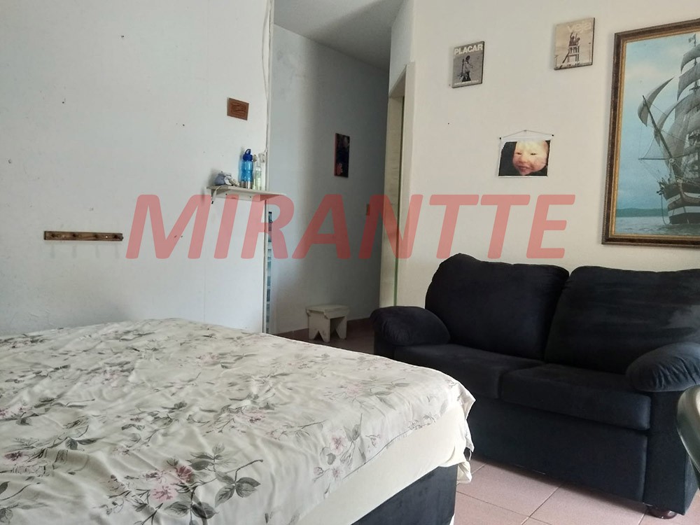 Sobrado de 90m² com 3 quartos em Jardim Virginia Bianca