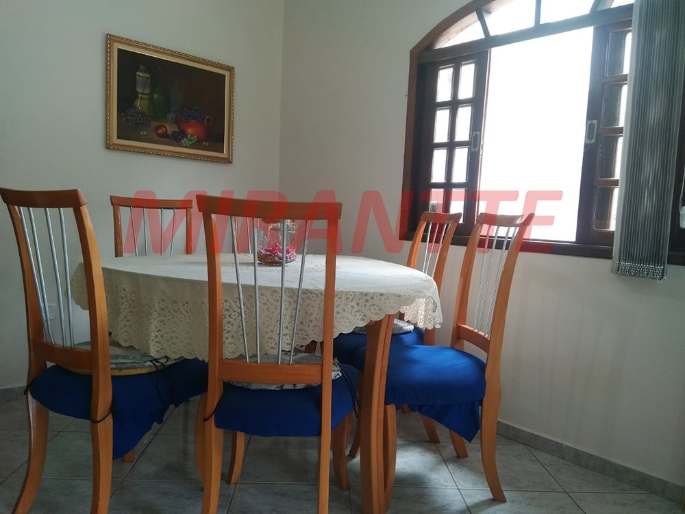 Sobrado de 90m² com 3 quartos em Jardim Virginia Bianca