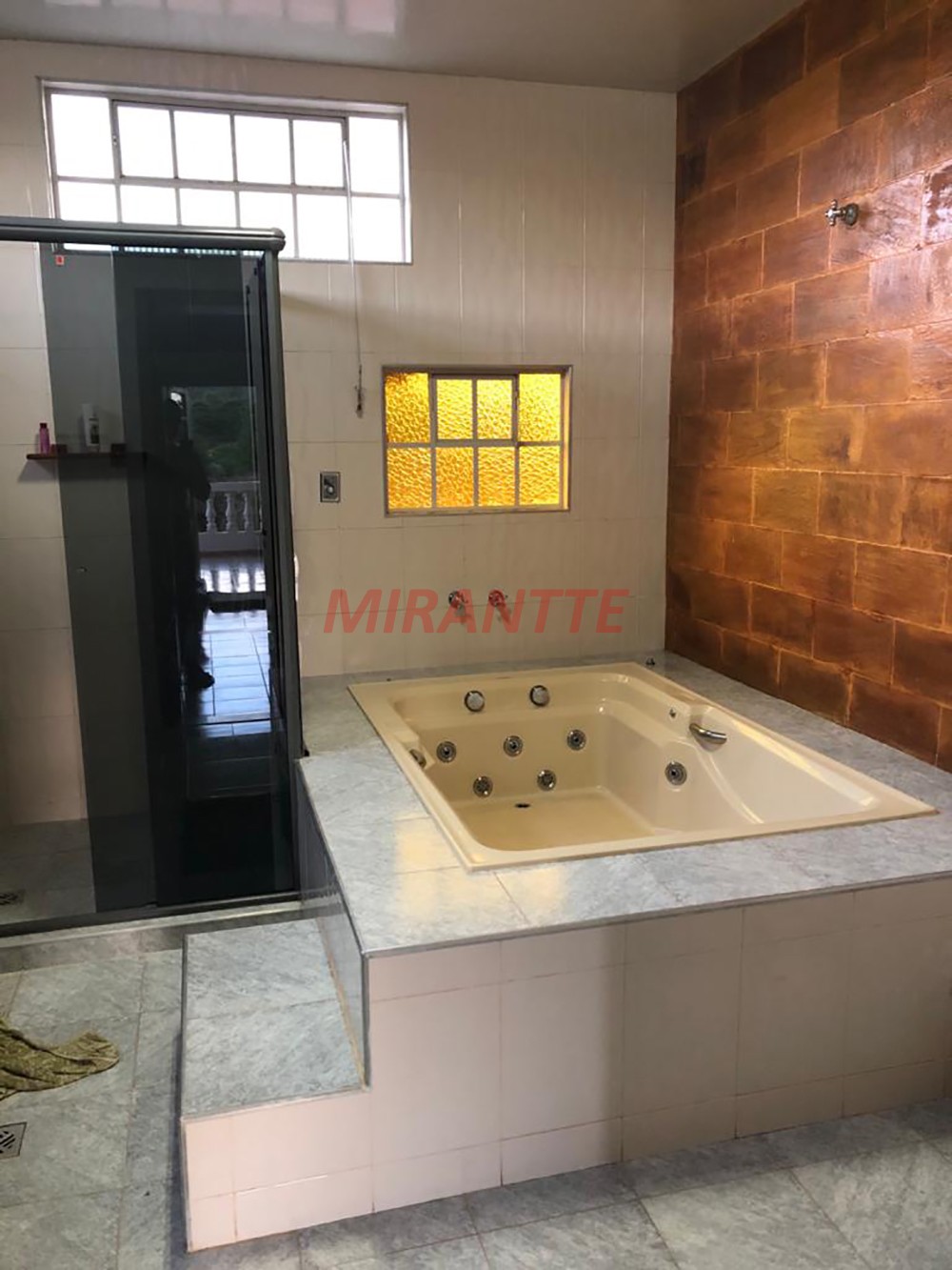 Sobrado de 337m² com 4 quartos em Marimbeiro
