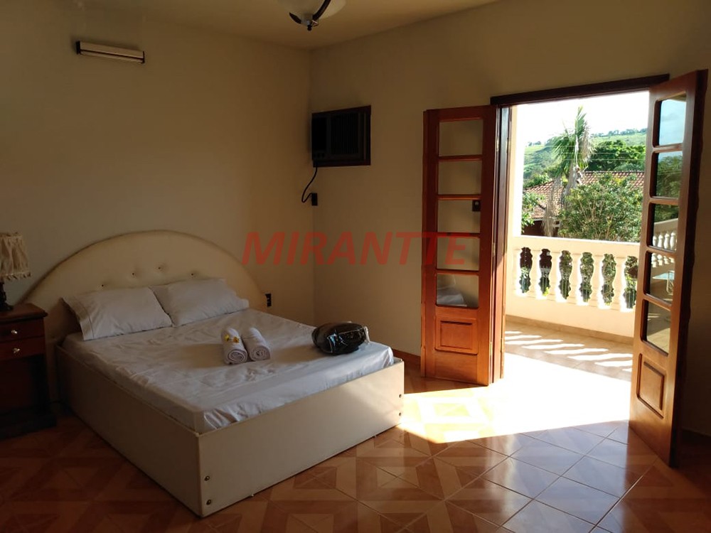 Sobrado de 337m² com 4 quartos em Marimbeiro
