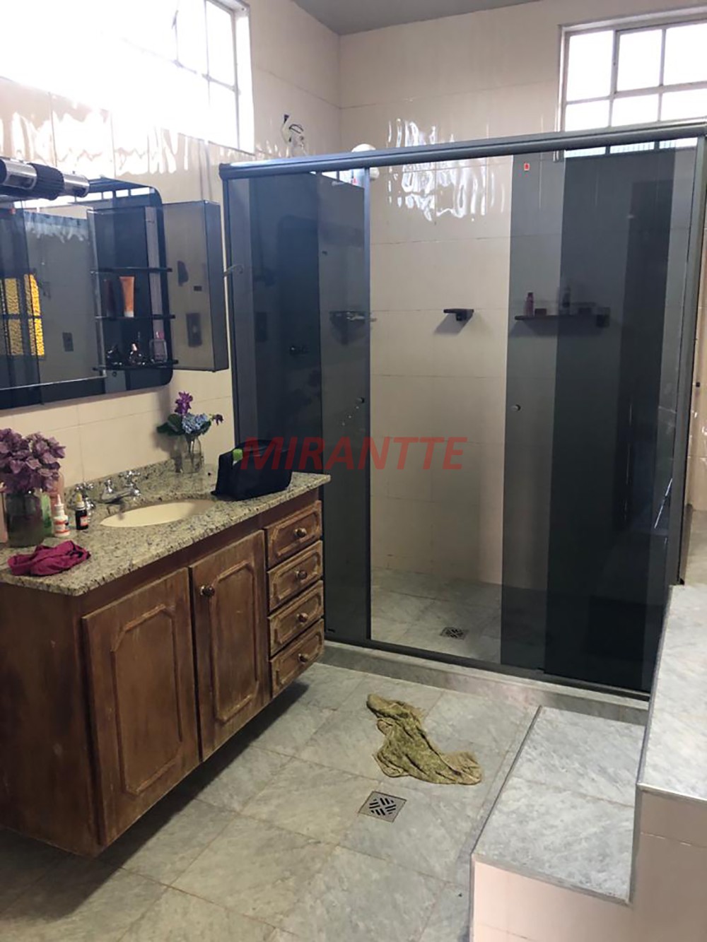 Sobrado de 337m² com 4 quartos em Marimbeiro