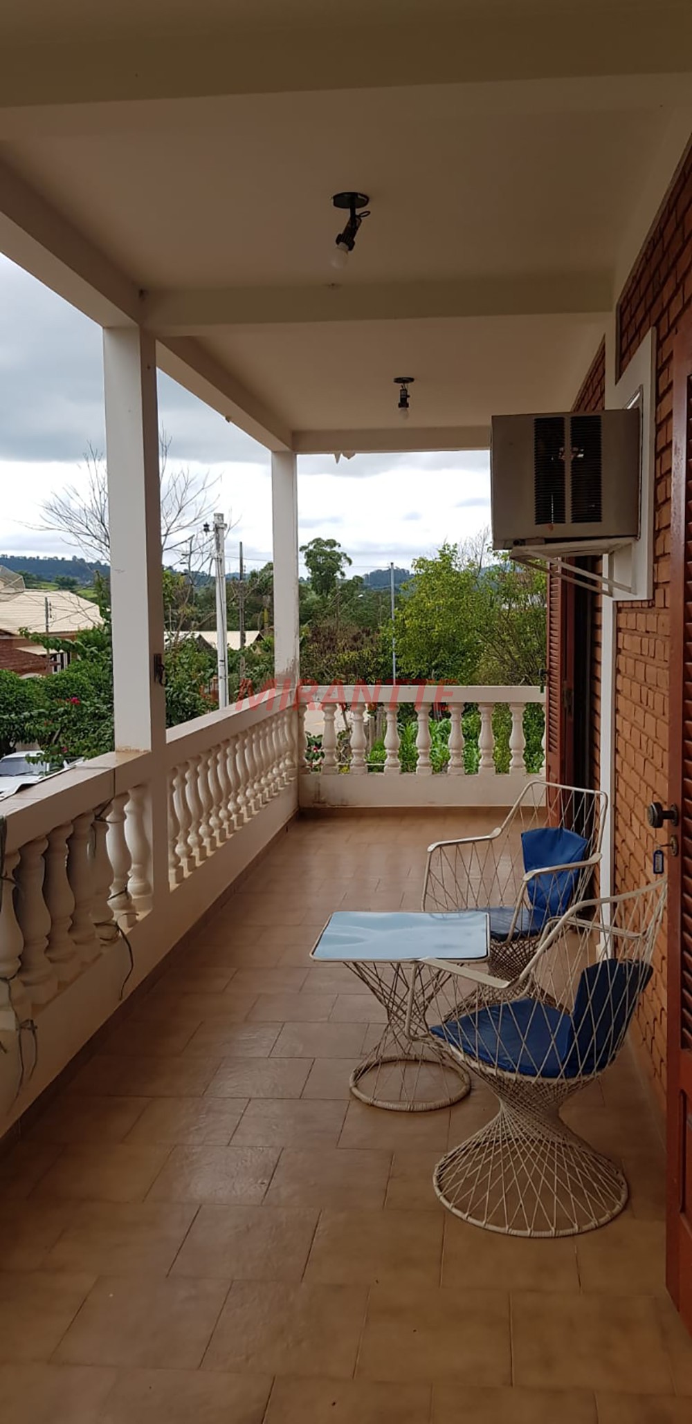 Sobrado de 337m² com 4 quartos em Marimbeiro
