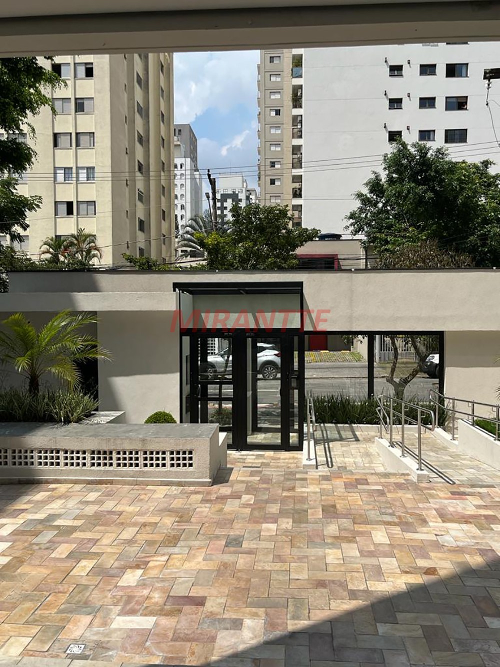 Apartamento de 59m² com 2 quartos em Moema