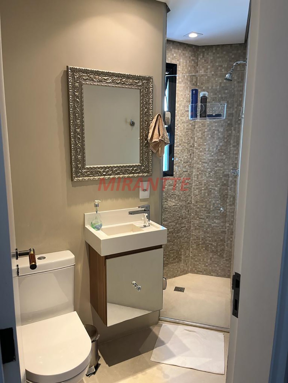 Apartamento de 59m² com 2 quartos em Moema