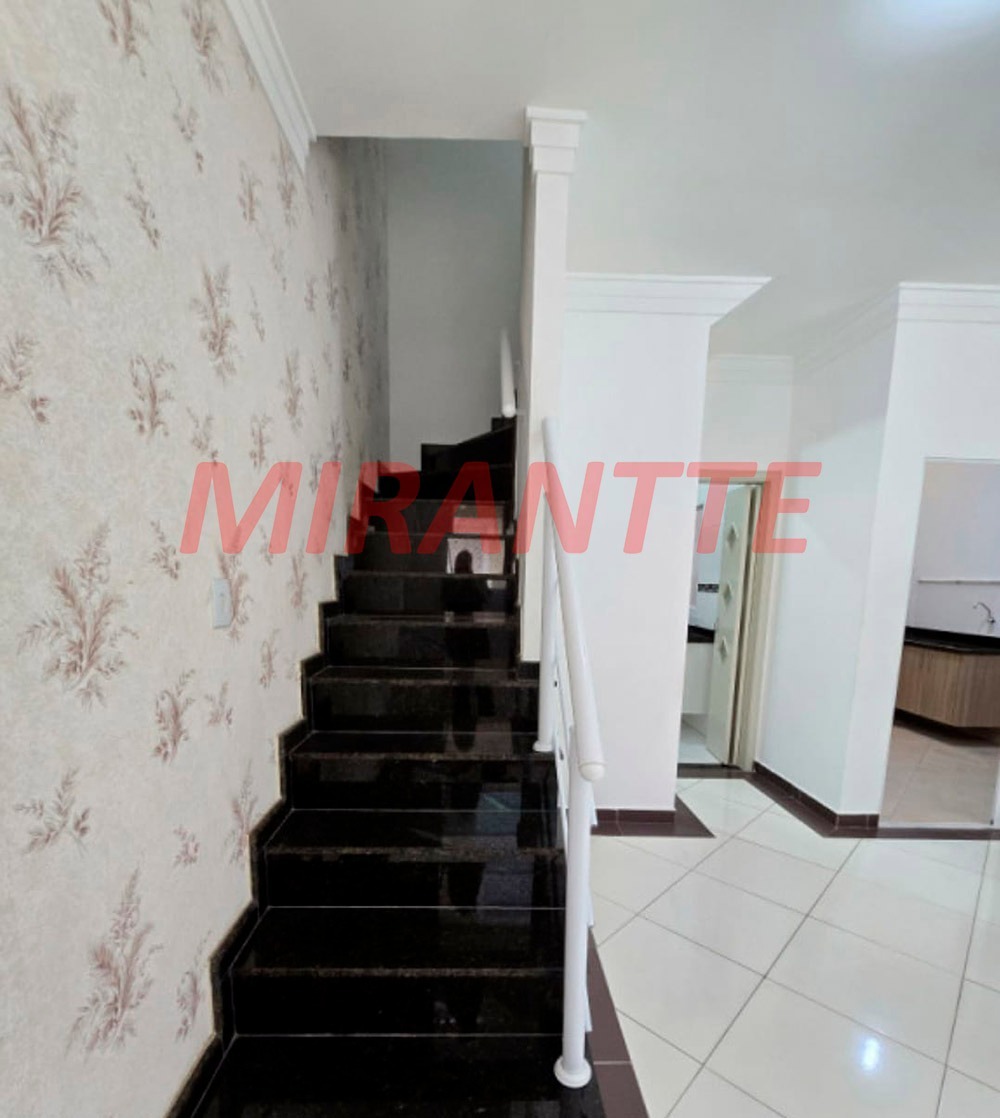 Cond. fechado de 120m² com 3 quartos em Vila Mazzei