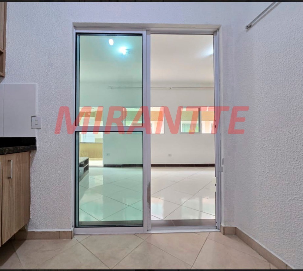 Cond. fechado de 120m² com 3 quartos em Vila Mazzei