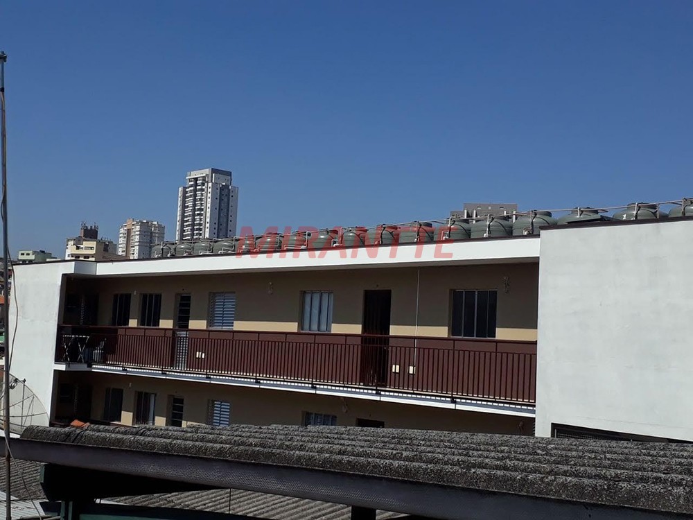 Cond. fechado de 800m² com 21 quartos em Santa Teresinha