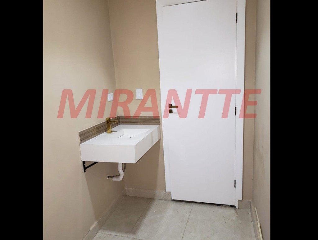 Sobrado de 151m² com 3 quartos em Jardim Japão