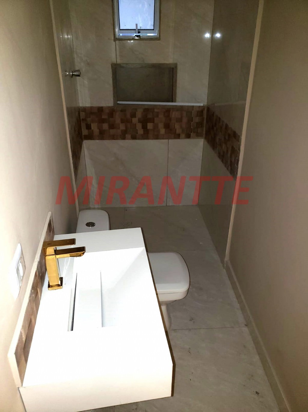 Sobrado de 151m² com 3 quartos em Jardim Japão