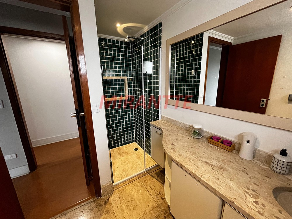 Apartamento com 4 quartos em Santana