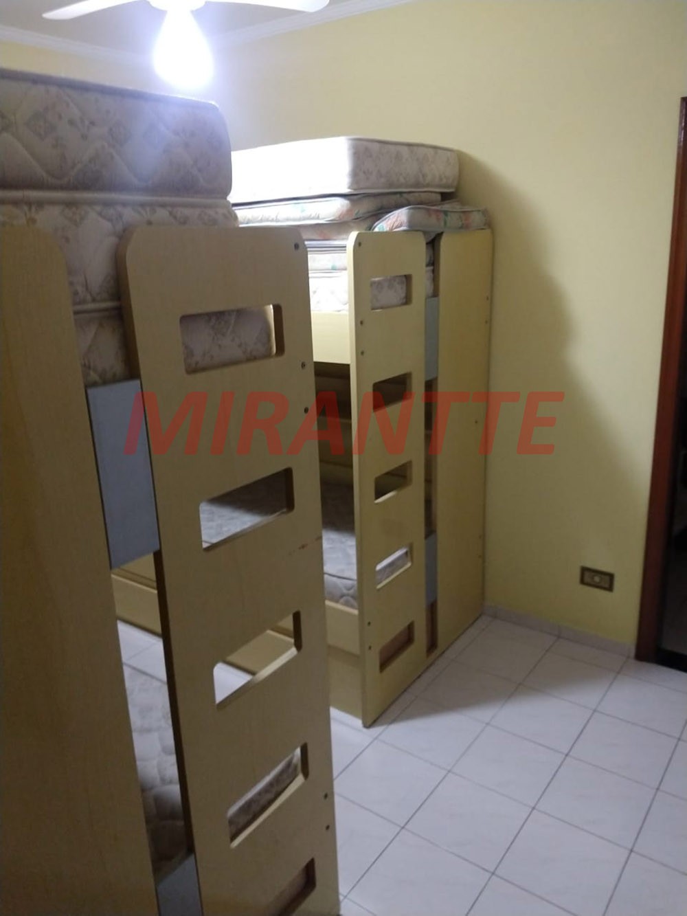 Apartamento de 137m² com 3 quartos em Guilhermina