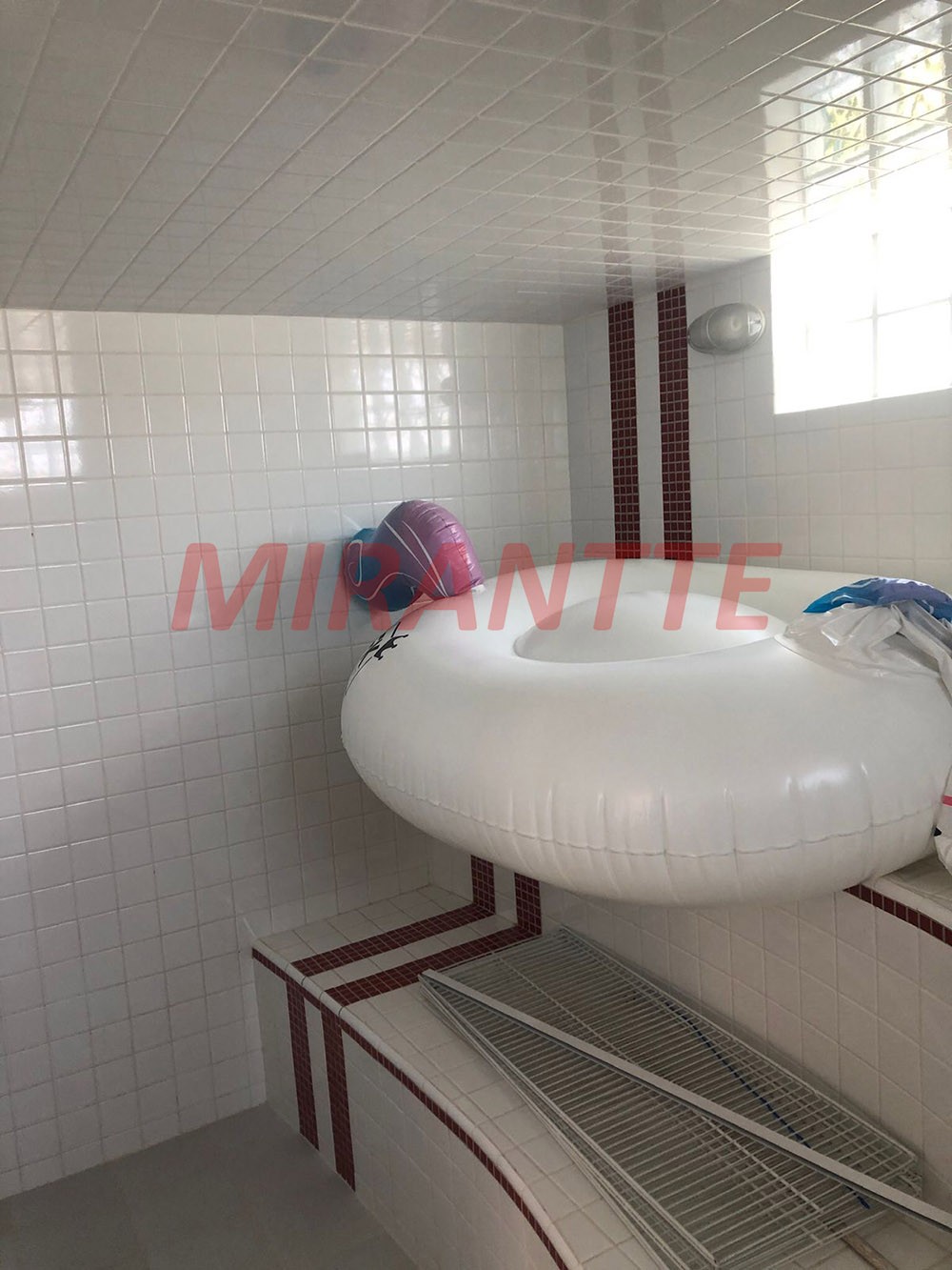 ChÁcara com 4 quartos em Condomínio Portal de Igaratá