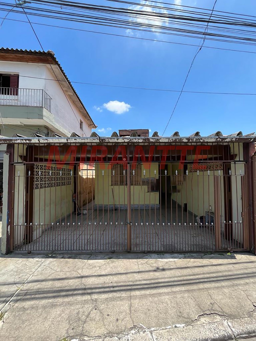 Casa terrea de 140m² com 4 quartos em Jaçana