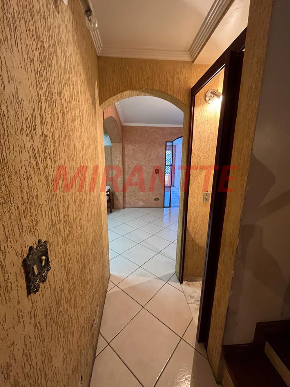 Sobrado de 130m² com 3 quartos em Jaçana