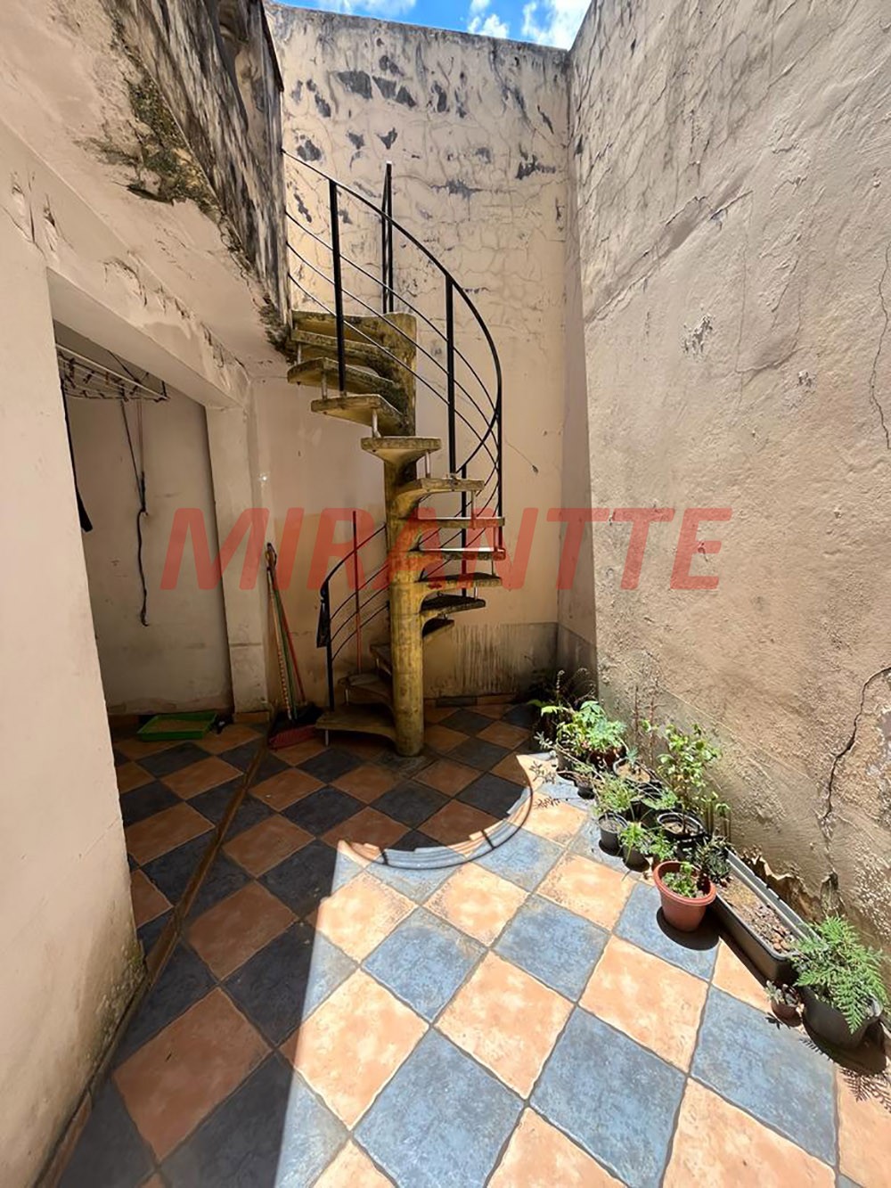 Sobrado de 130m² com 3 quartos em Jaçana