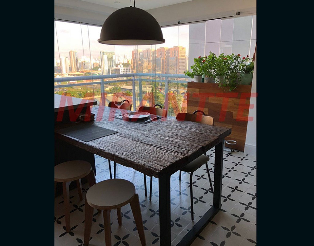 Apartamento de 79m² com 2 quartos em Perdizes
