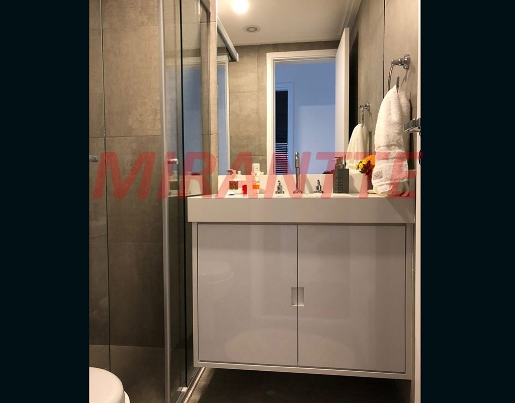 Apartamento de 79m² com 2 quartos em Perdizes
