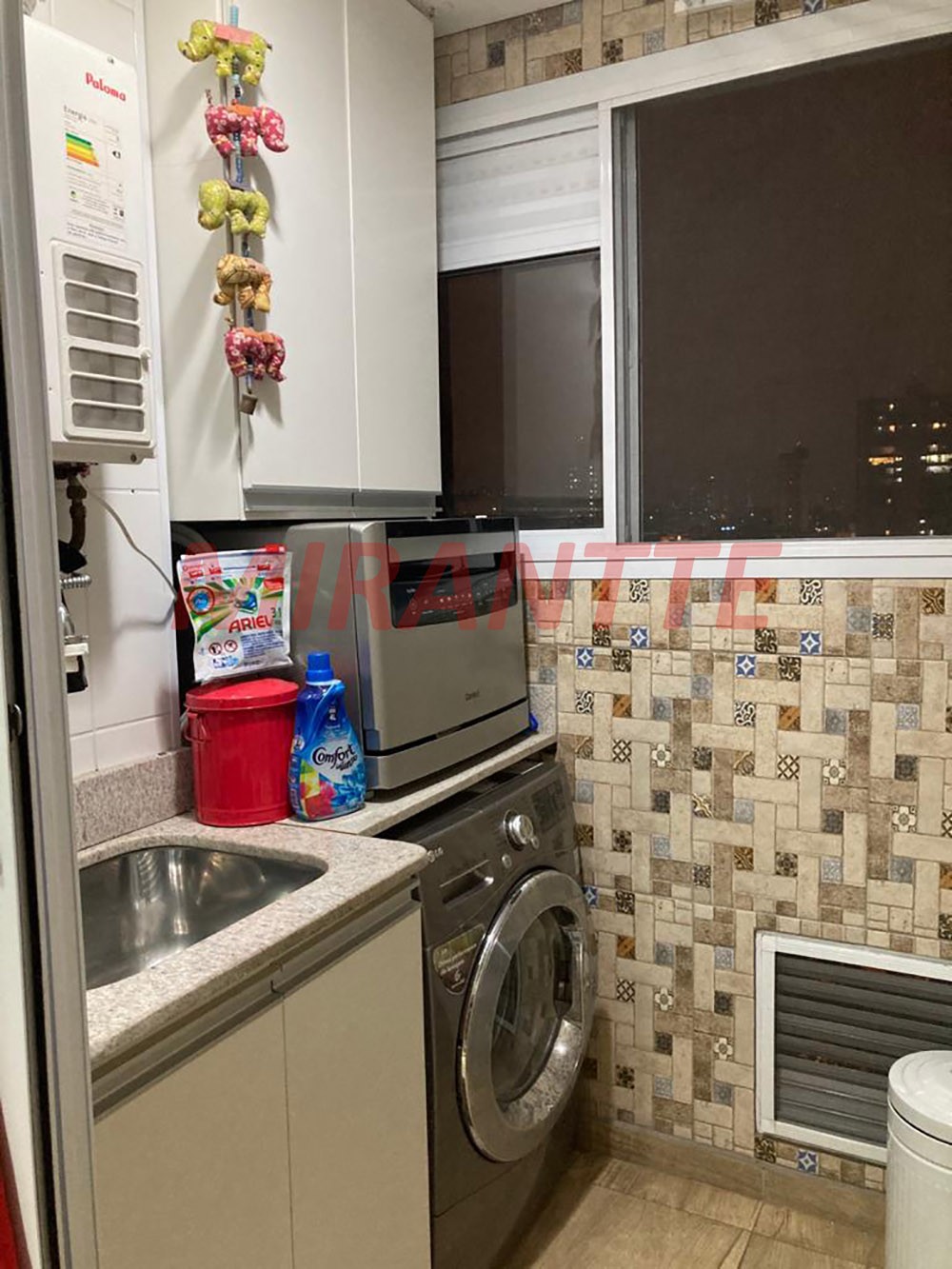 Apartamento de 65m² com 2 quartos em Vila Rosália