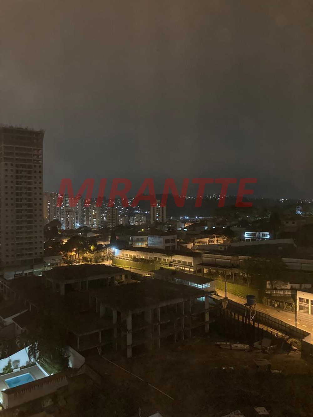 Apartamento de 65m² com 2 quartos em Vila Rosália