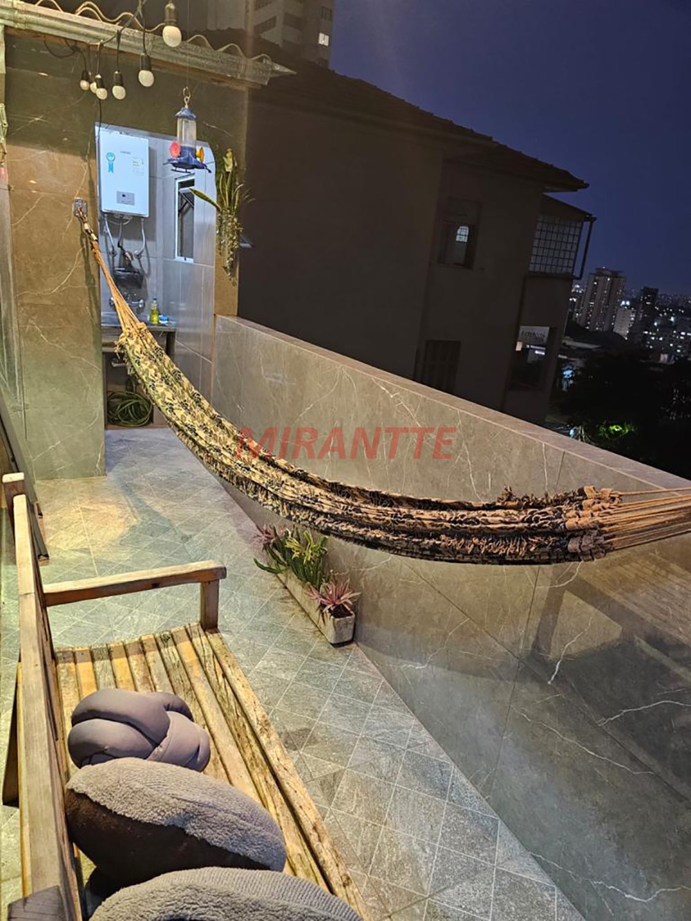 Apartamento de 142m² com 4 quartos em Santana