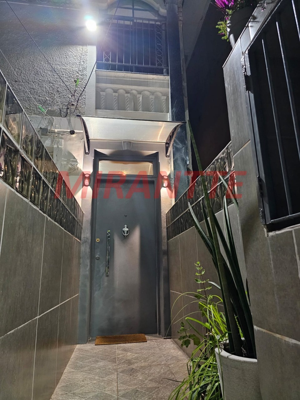 Apartamento de 142m² com 4 quartos em Santana