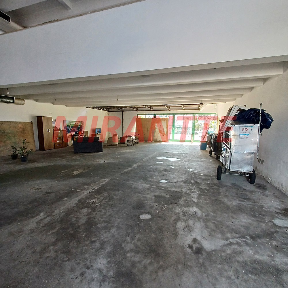 Comercial de 460m² em Jaçana