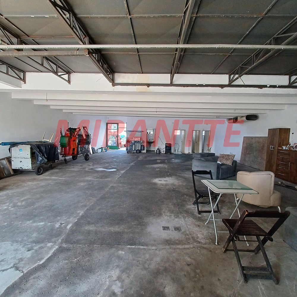 Comercial de 460m² em Jaçana