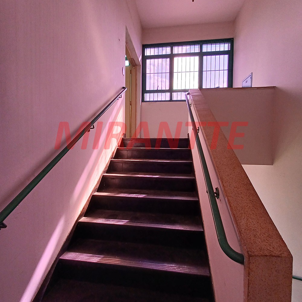 Comercial de 460m² em Jaçana