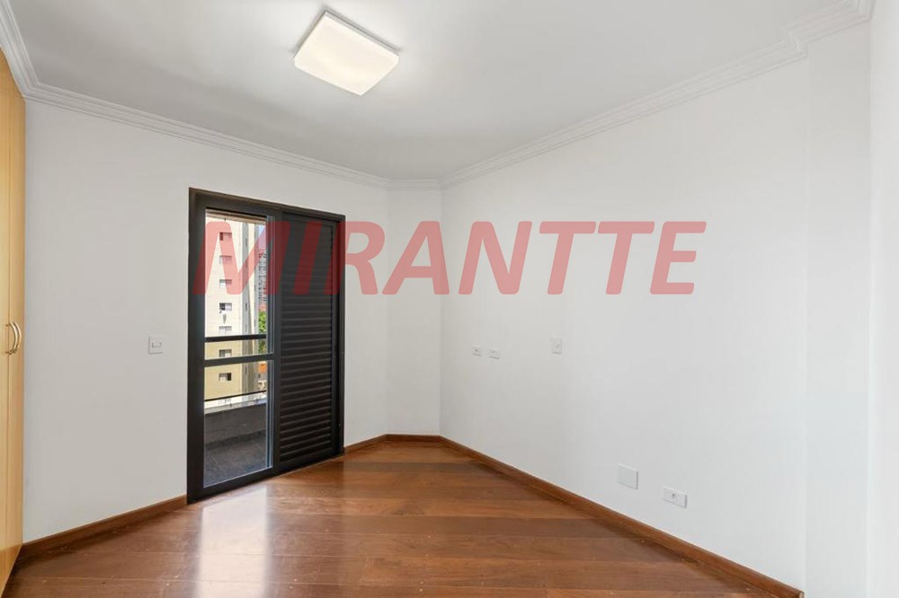Apartamento de 210m² com 4 quartos em Santana