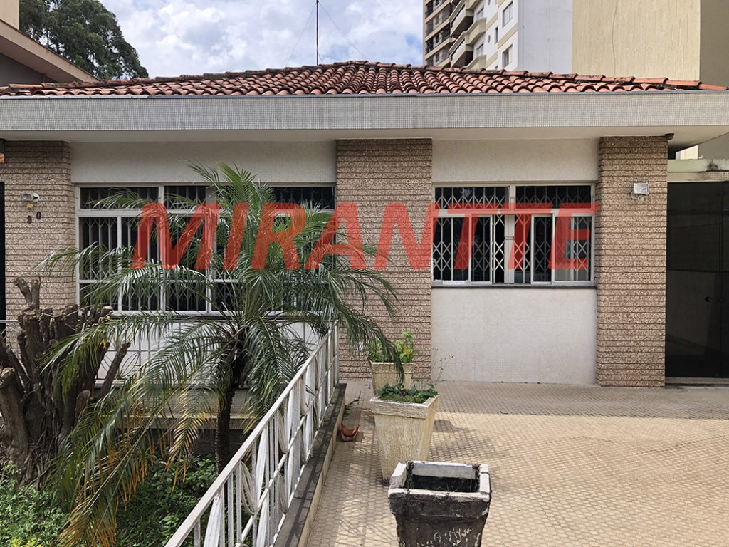 Comercial de 228m² em Água Fria