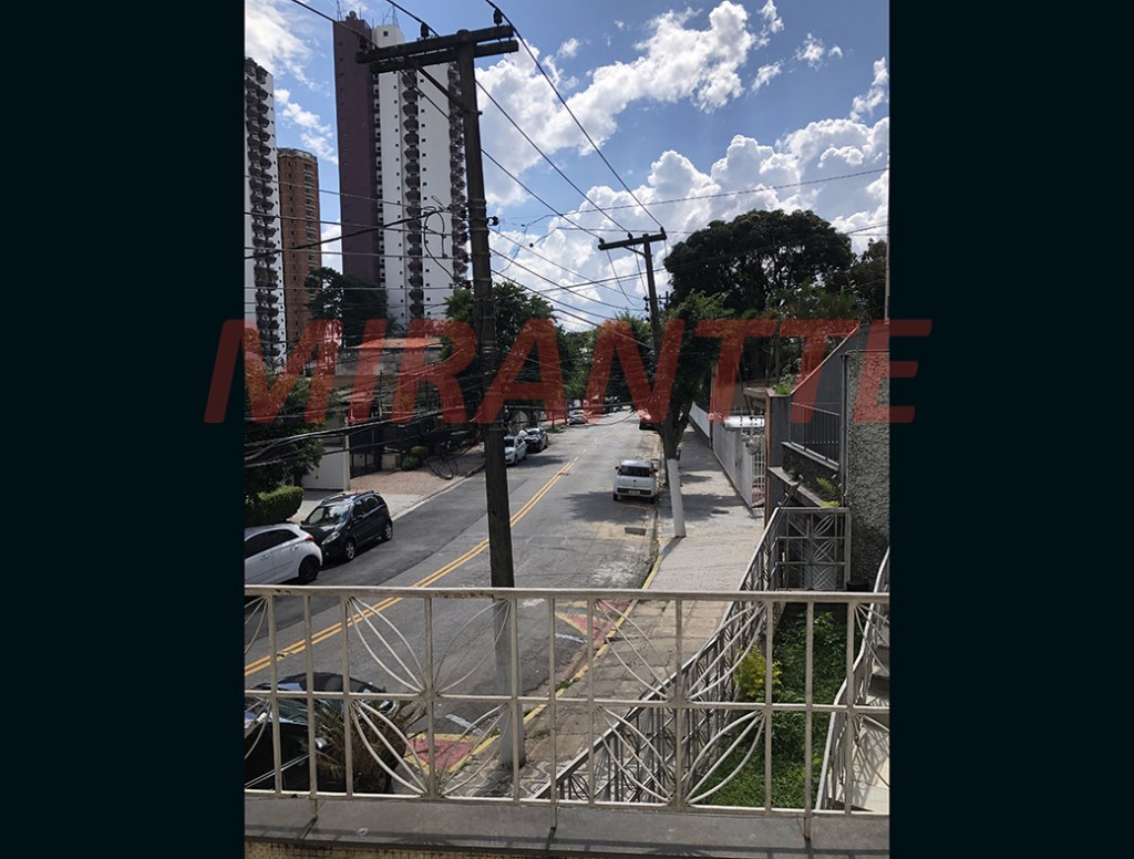 Comercial de 228m² em Água Fria