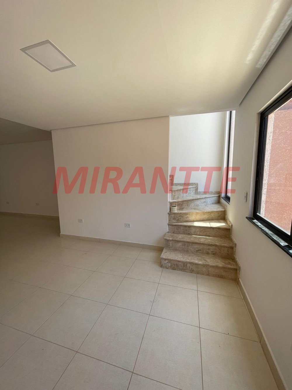 Sobrado de 123m² com 3 quartos em Real Park