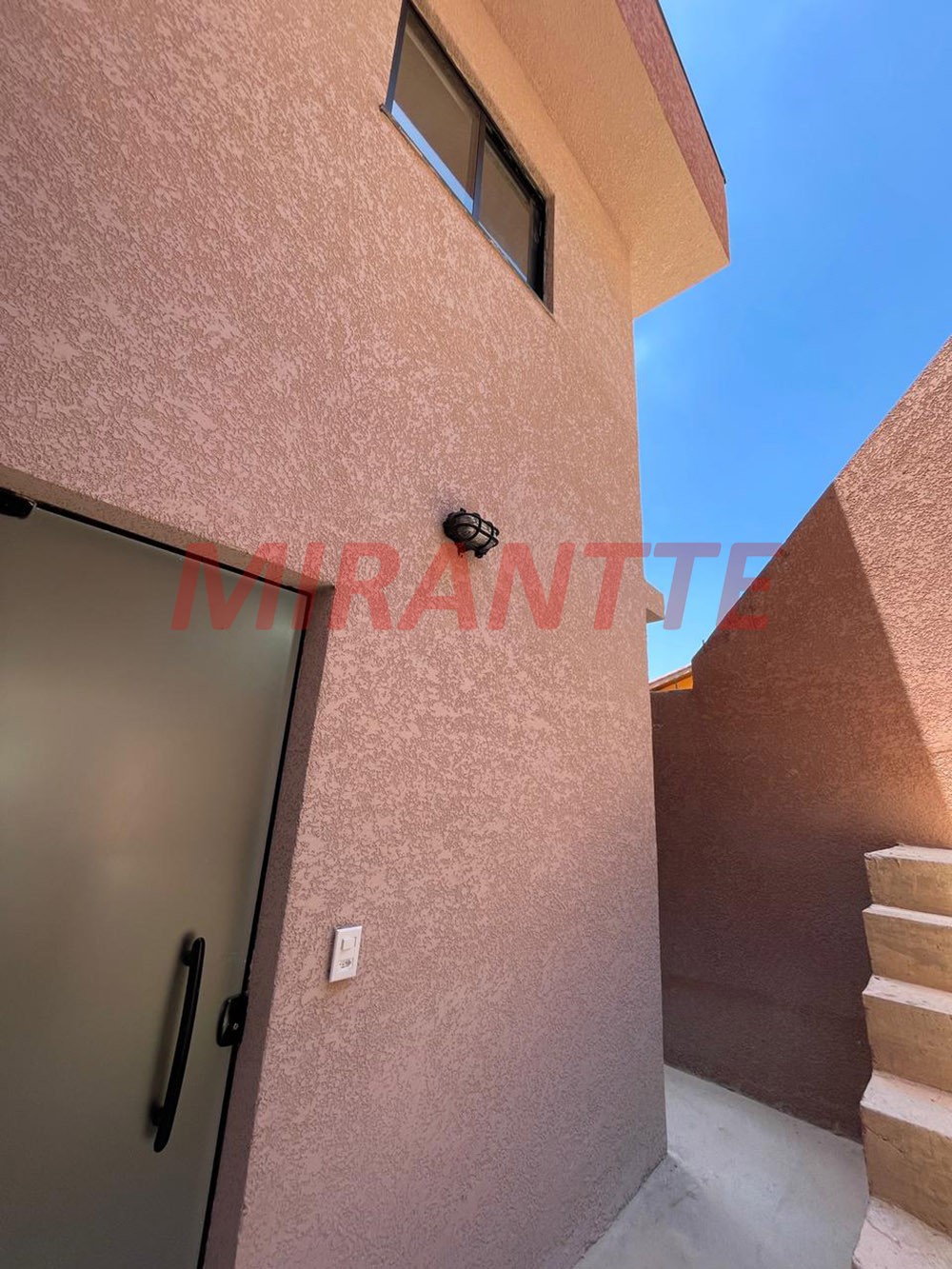 Sobrado de 123m² com 3 quartos em Real Park