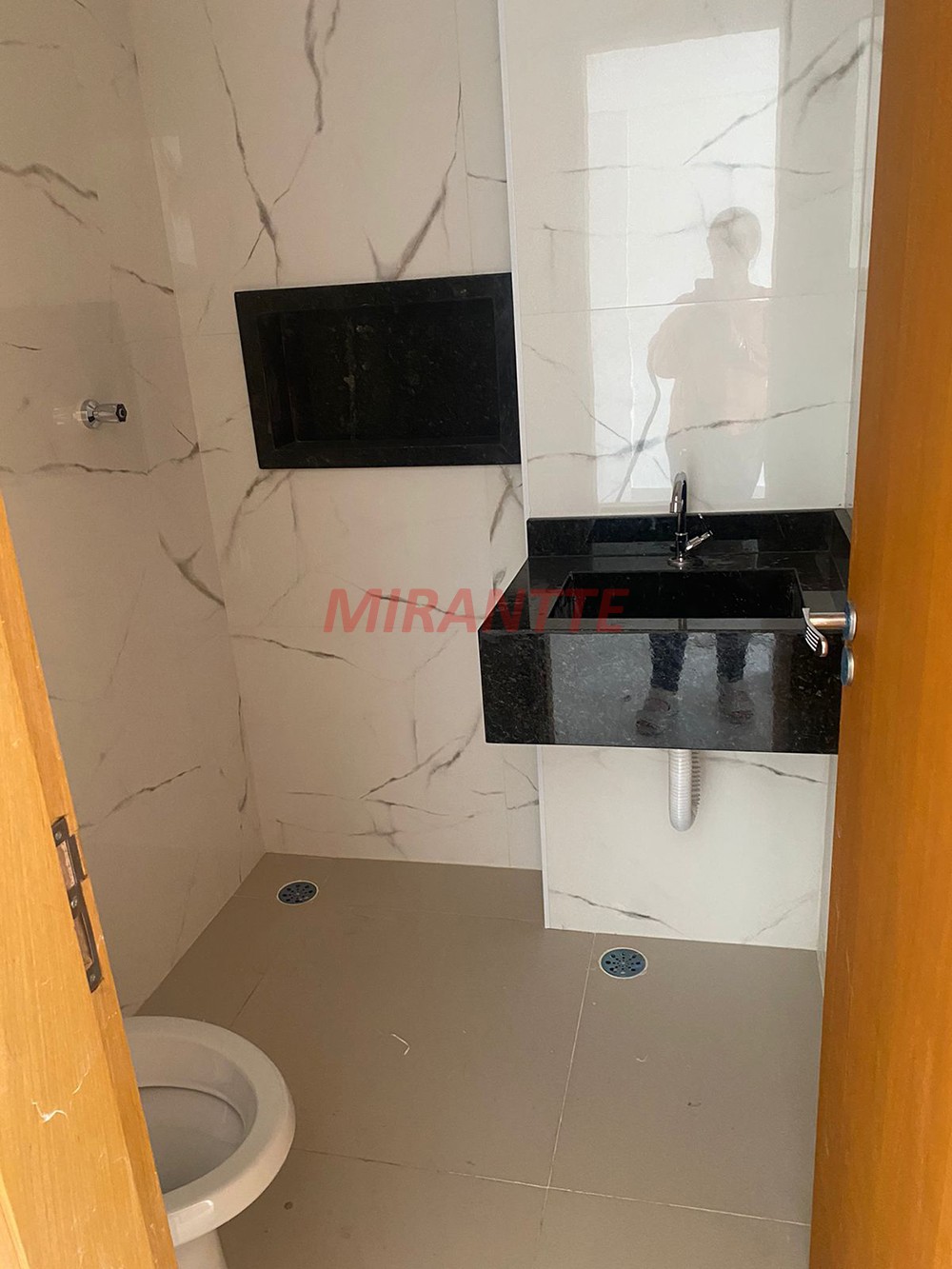 Cond. fechado de 27m² com 1 quartos em Tucuruvi