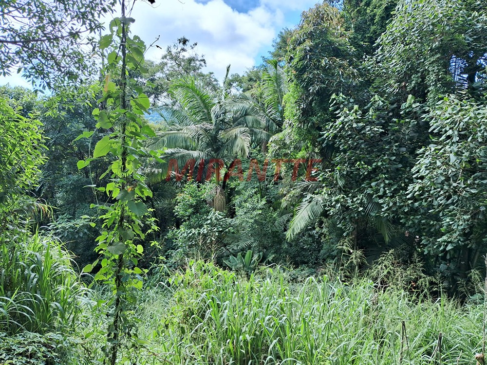 Terreno de 840m² em Serra Da Cantareira