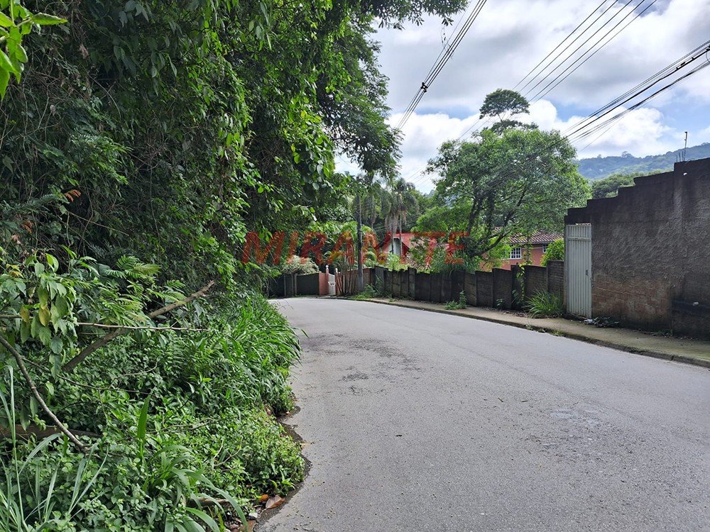 Terreno de 840m² em Serra Da Cantareira