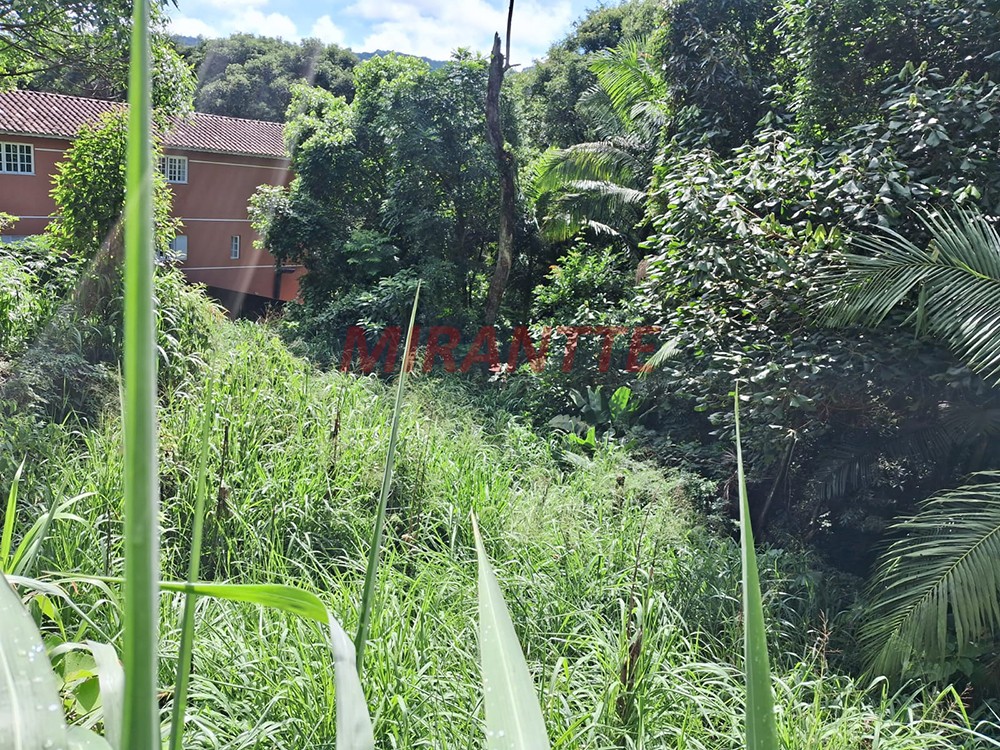 Terreno de 840m² em Serra Da Cantareira
