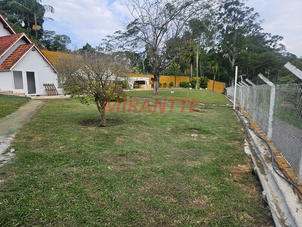 Sobrado de 224m² com 2 quartos em Serra Da Cantareira