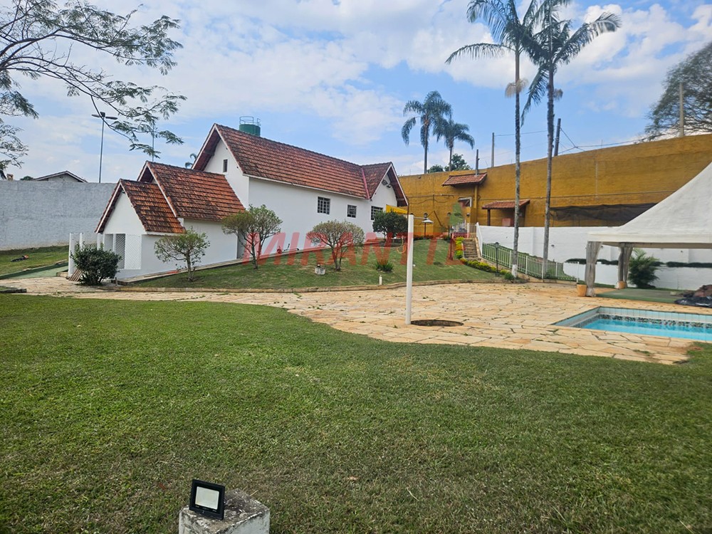 Sobrado de 224m² com 2 quartos em Serra Da Cantareira