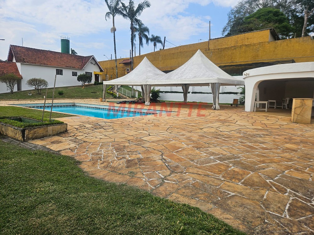 Sobrado de 224m² com 2 quartos em Serra Da Cantareira