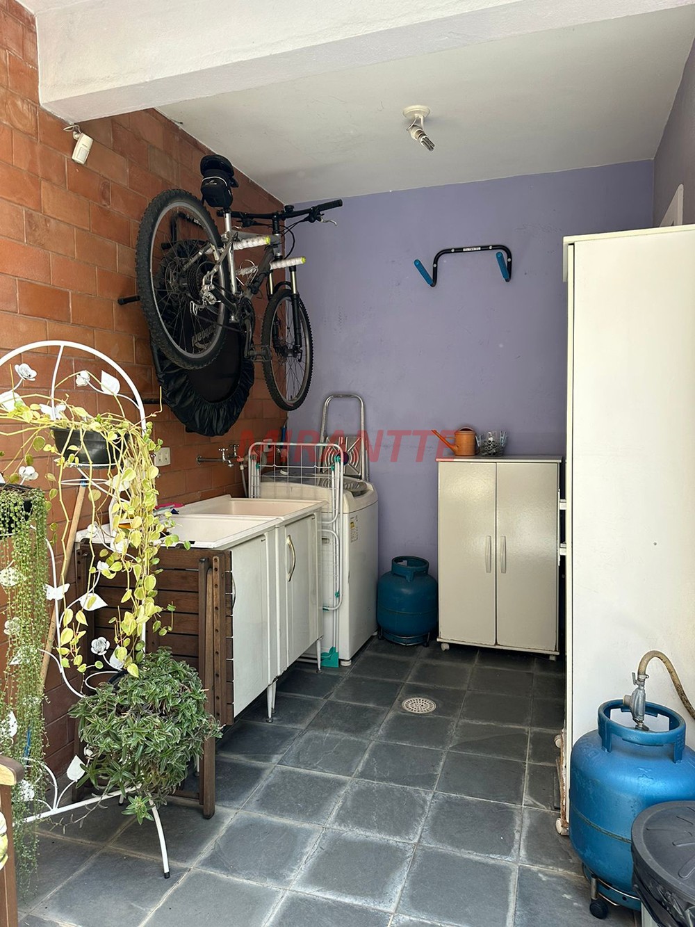 Sobrado de 88m² com 2 quartos em Santana