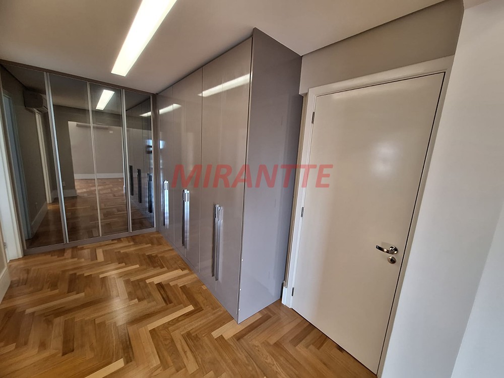 Apartamento de 297m² com 4 quartos em Santana
