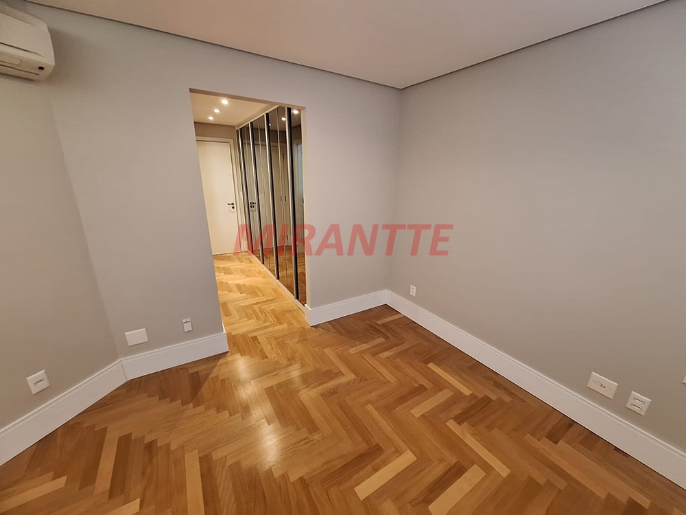 Apartamento de 297m² com 4 quartos em Santana